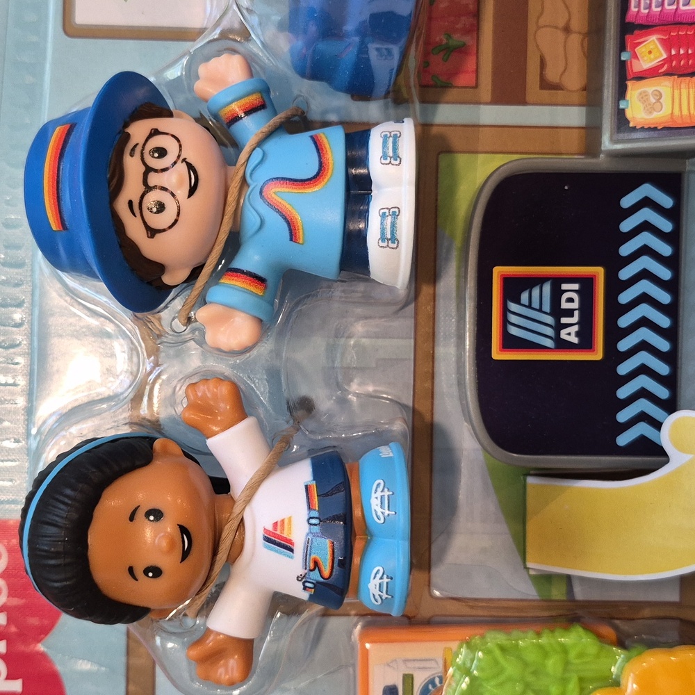 Fisher-Price Little People ALDI Playset - Picture 3 of 5